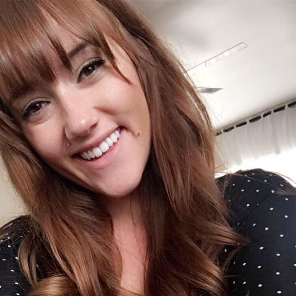 Meet your Posher, Dominique